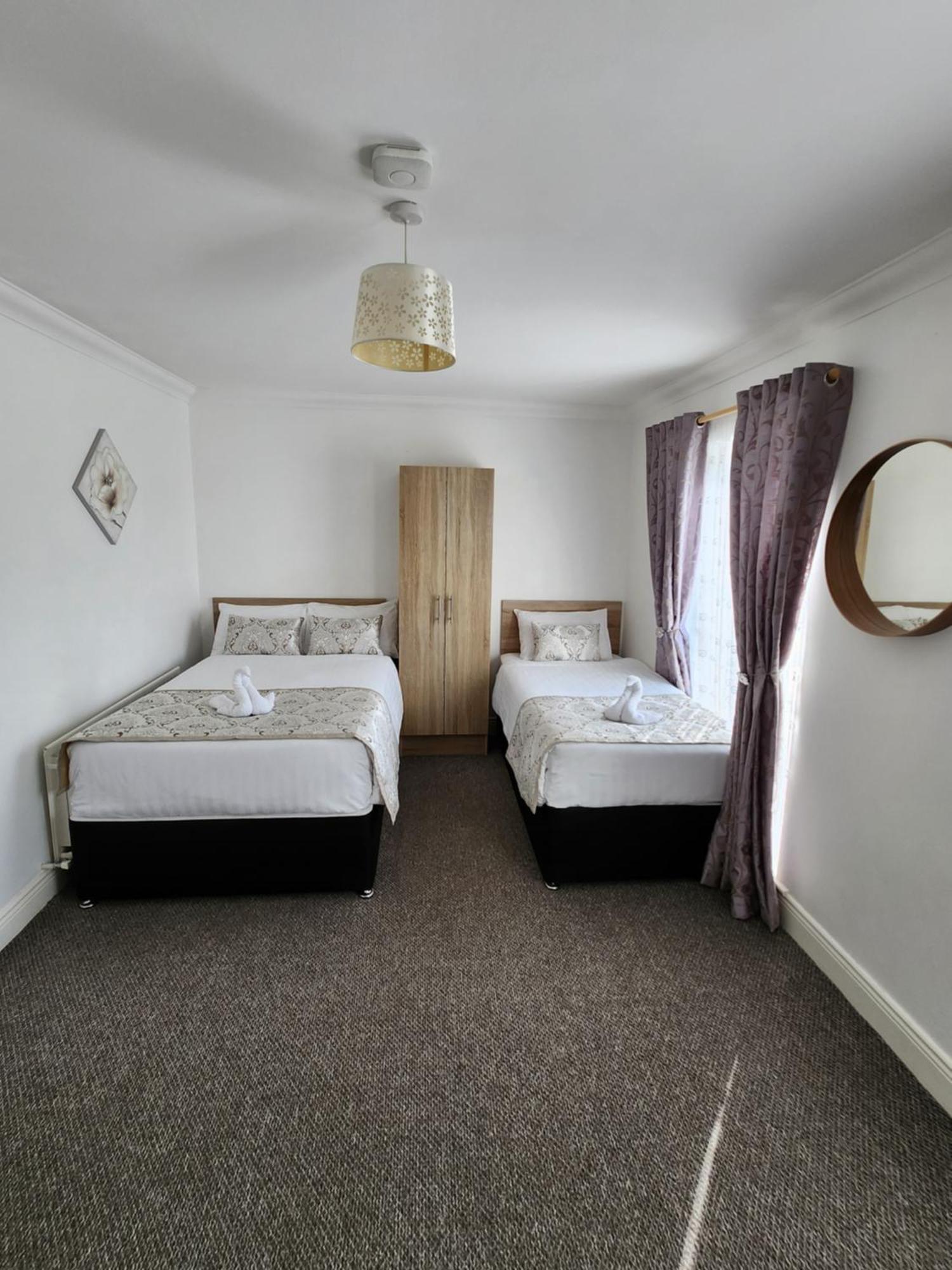 Bright Elegant Room Park View Dublin Bagian luar foto